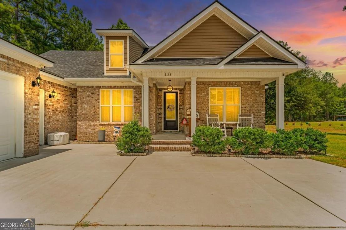 Photo of 238 Dean Drive
