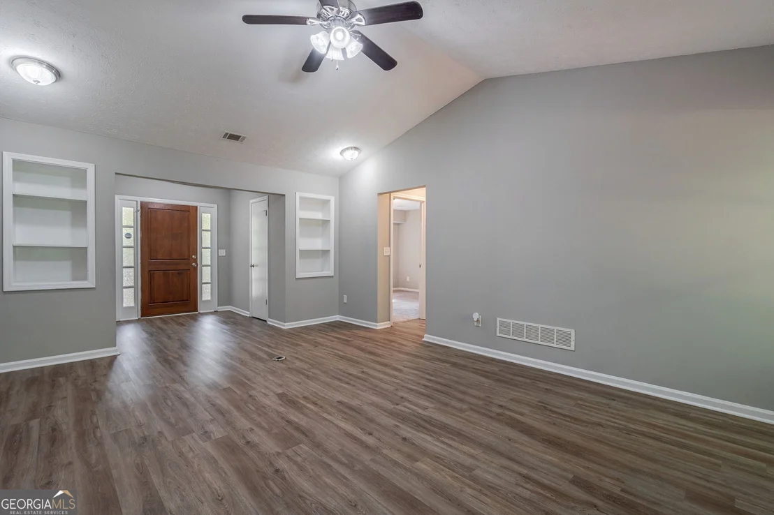 Photo of 233 Buckhorn Drive