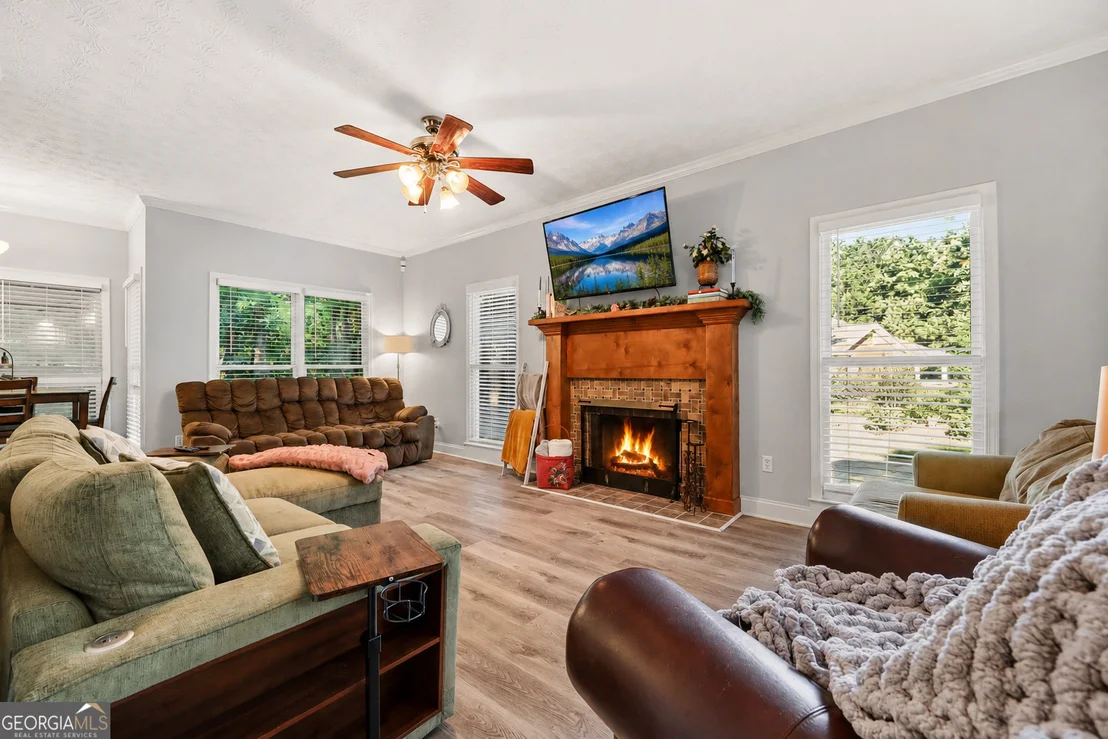 Photo of 1607 White Oak Drive