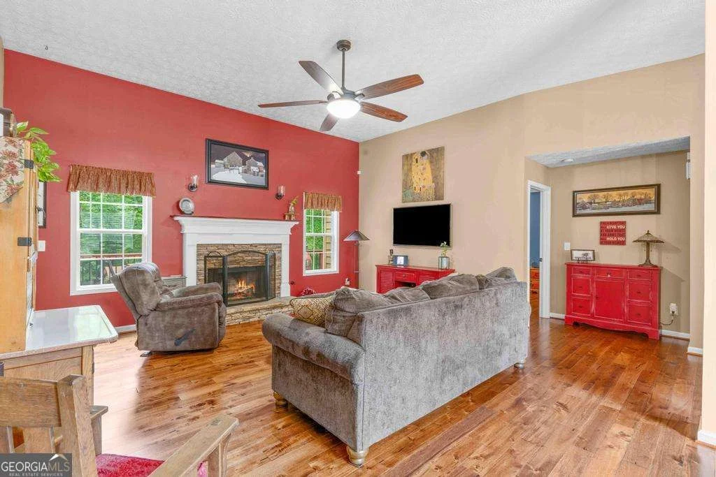 Photo of 340 Flowers Drive