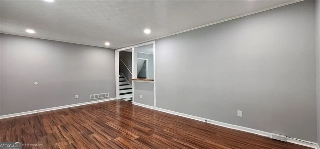 Photo of 1096 De Leon Court