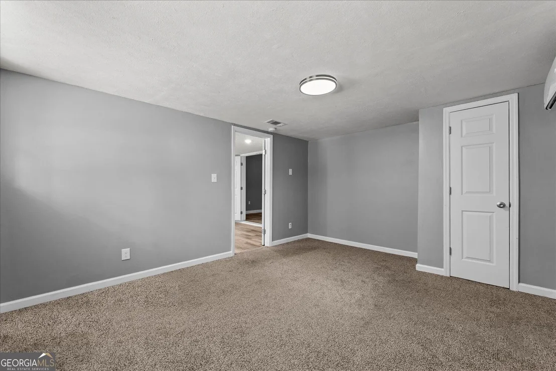 Photo of 566 Shadowmoor Circle