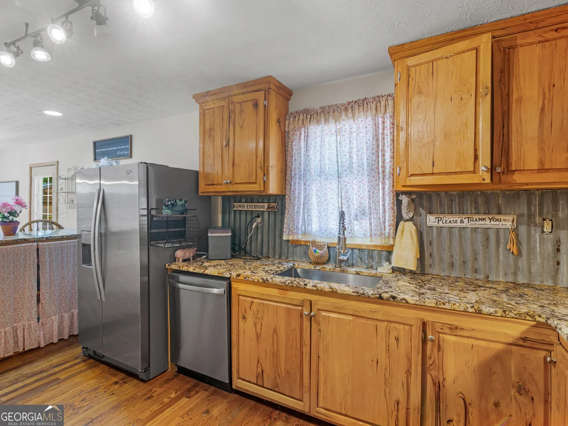 Photo of 1018 Grandview Road