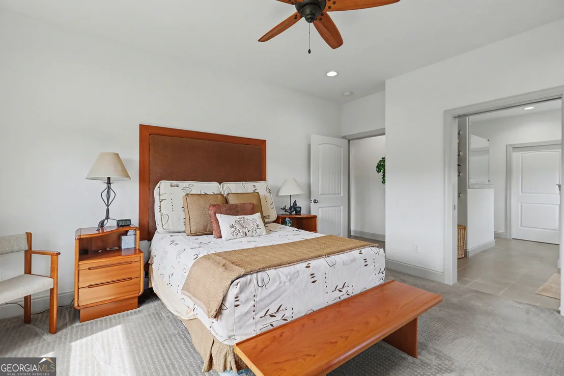 Photo of 100 Deacons Way