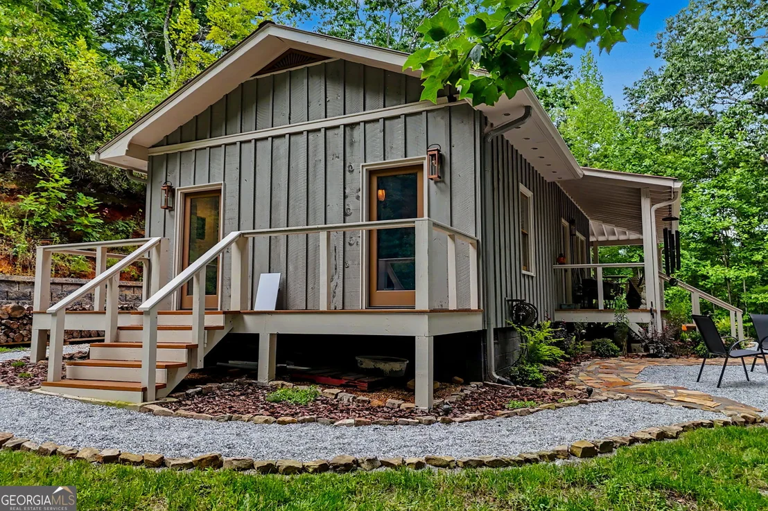 Photo of 464 Myrtle Lane