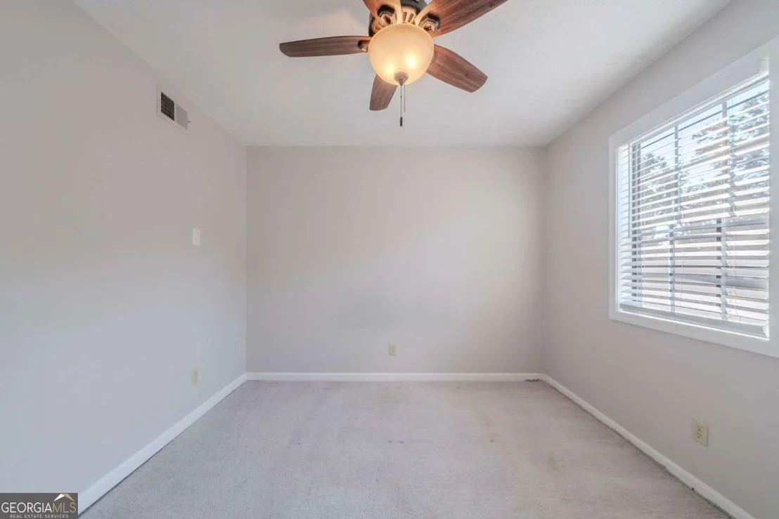 Photo of 4569 Iroquois Trail