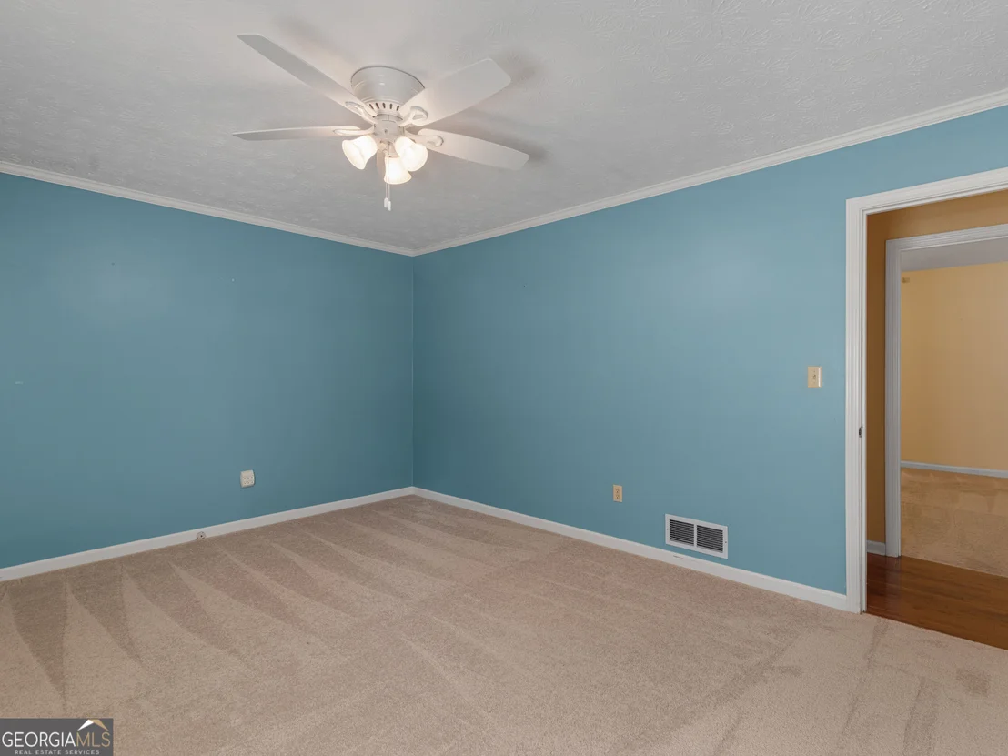 Photo of 720 Kirkland Road