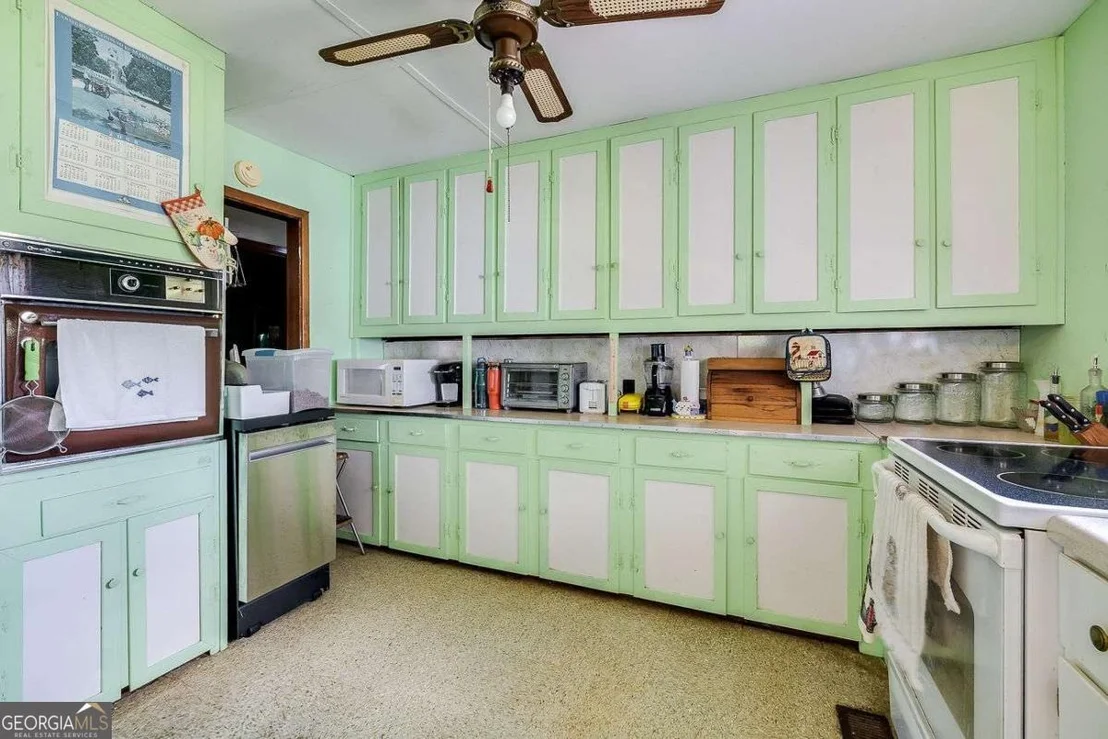 Photo of 410 Newton Road