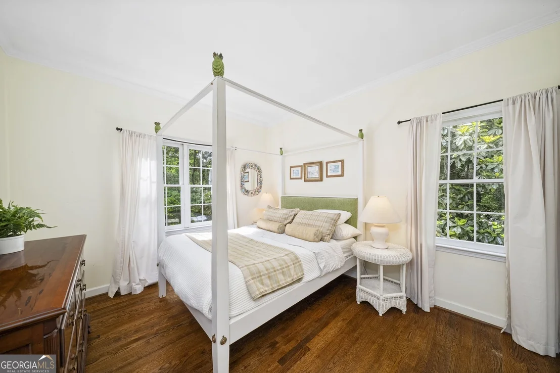 Photo of 9100 Huntcliff Trace