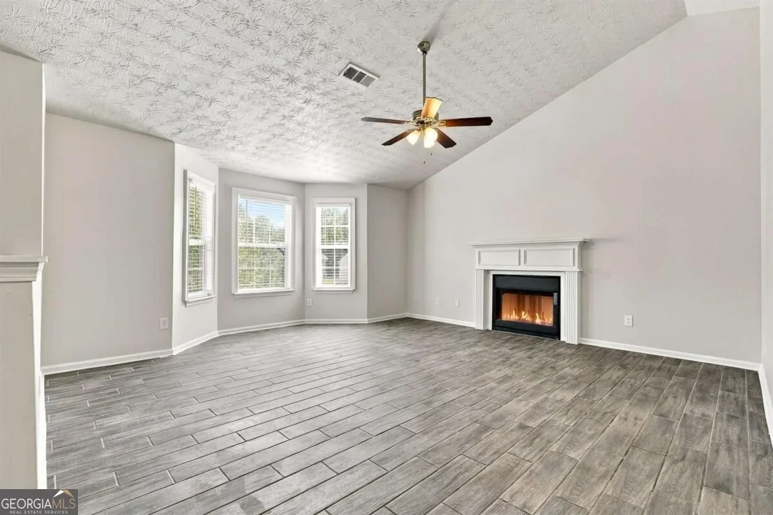 Photo of 90 Green Commons Drive