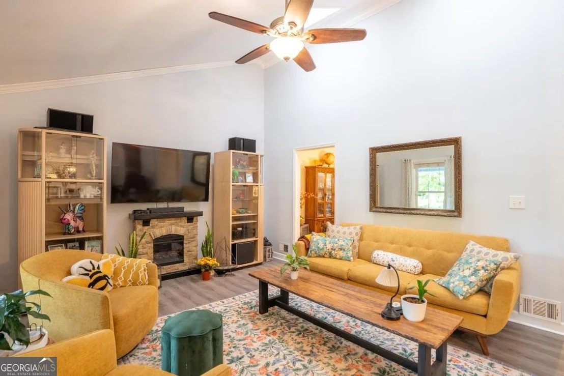 Photo of 2627 Pinebrook Drive