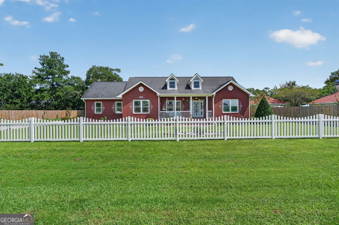 Photo of 932 Hitching Post Lane
