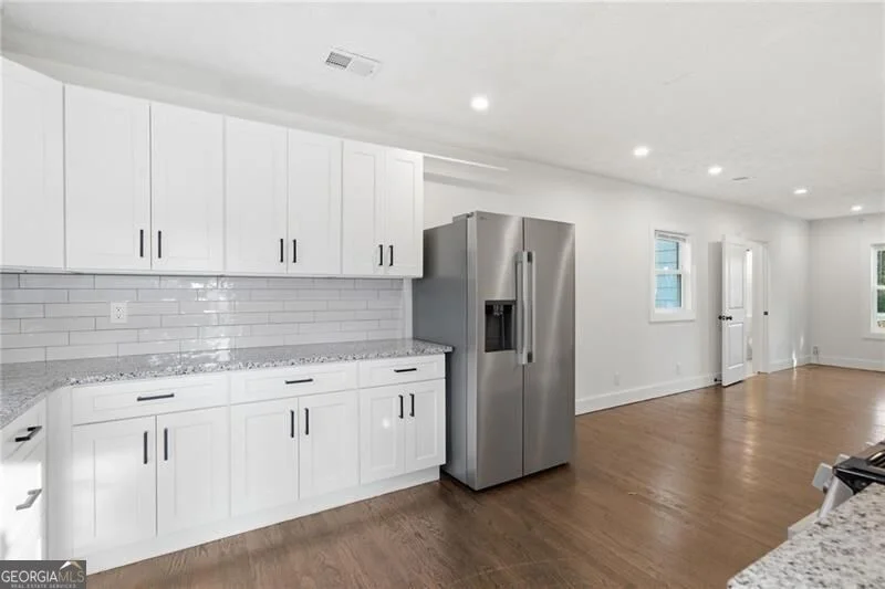 Photo of 303 Glen Iris Drive