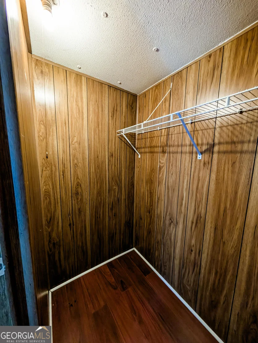 Photo of 3300 Hamlin Road