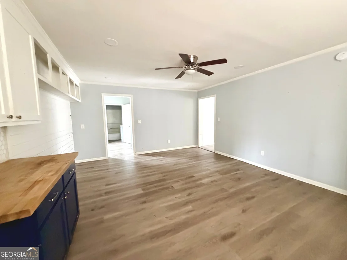 Photo of 40 Edgewood Avenue