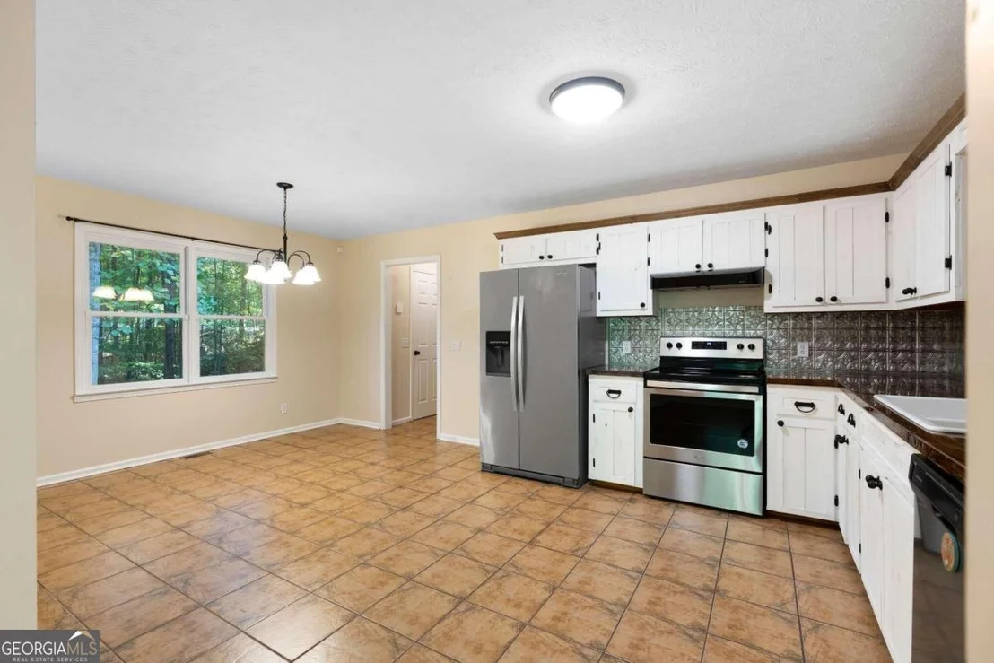 Photo of 25 Shadowood Lane