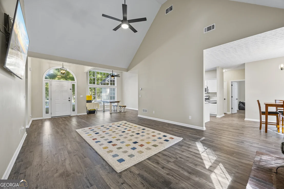 Photo of 8255 Shadow Creek Drive