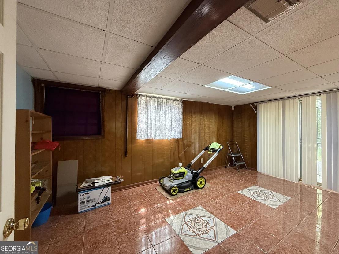 Photo of 5941 Pinecreek Road