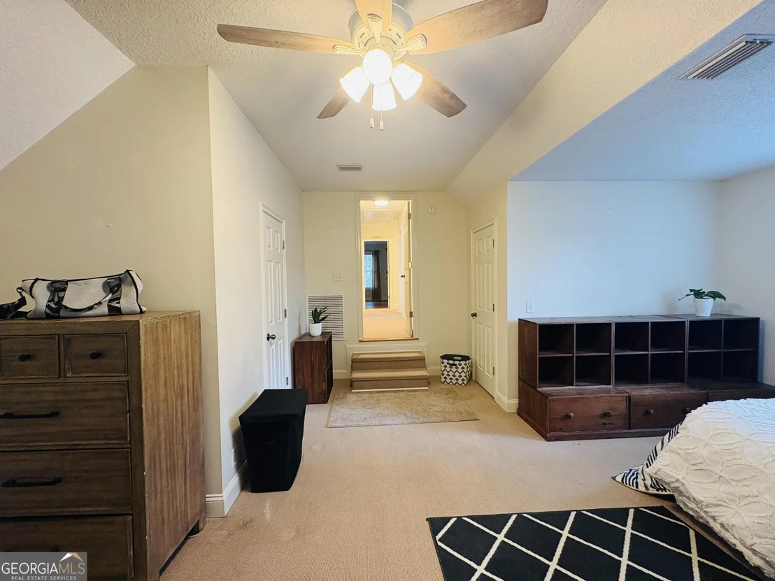 Photo of 237 W Commons Drive