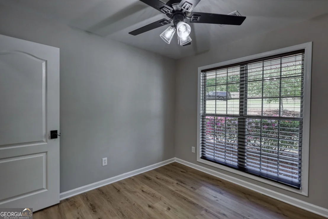 Photo of 854 Hawk Creek Trail