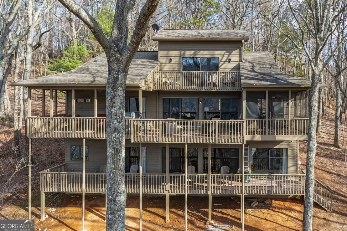 Photo of 100 Indian Pipe Drive