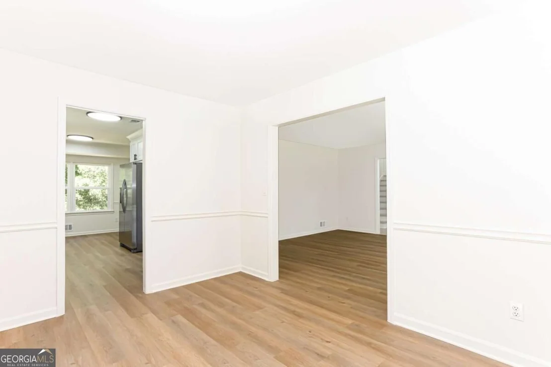 Photo of 2882 Creek Drive