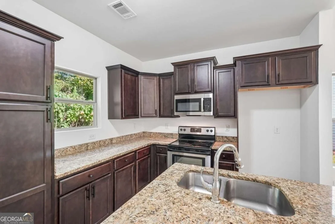 Photo of 141 Bethany Manor Drive