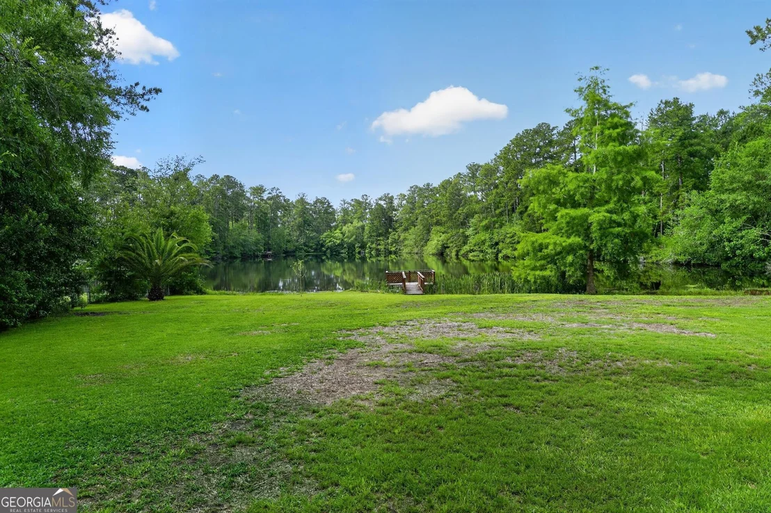 Photo of 7 Lakeview Cove