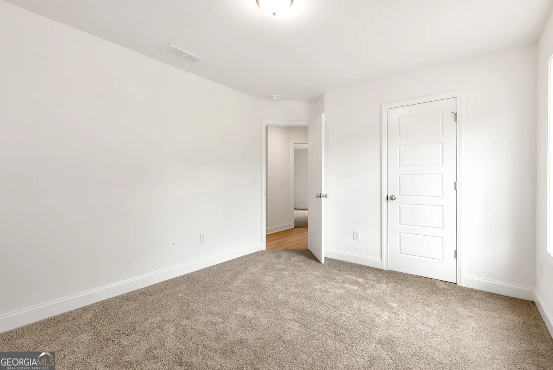 Photo of Unit LOT17 at 39 Inman Park