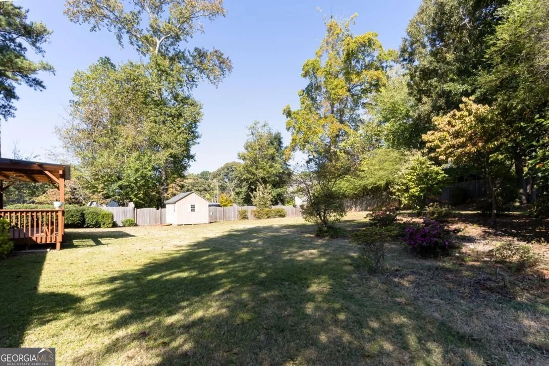 Photo of 461 Highview Drive SE