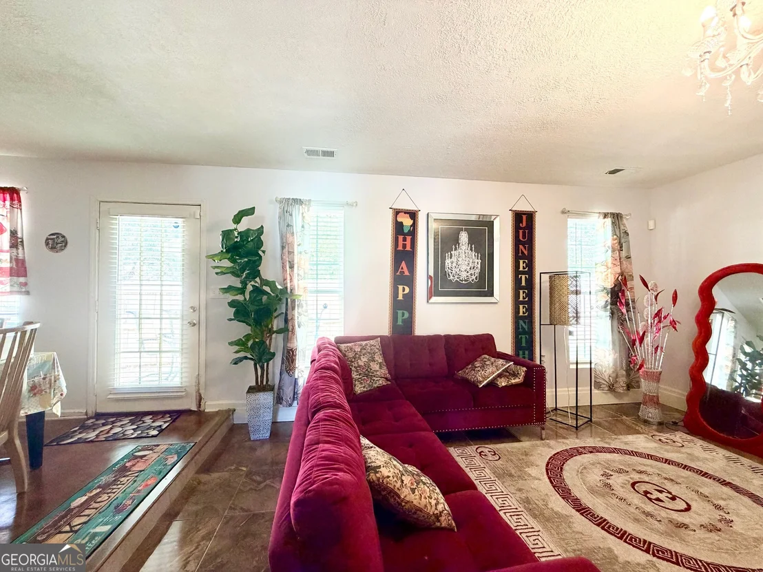 Photo of 7187 Walton Hill