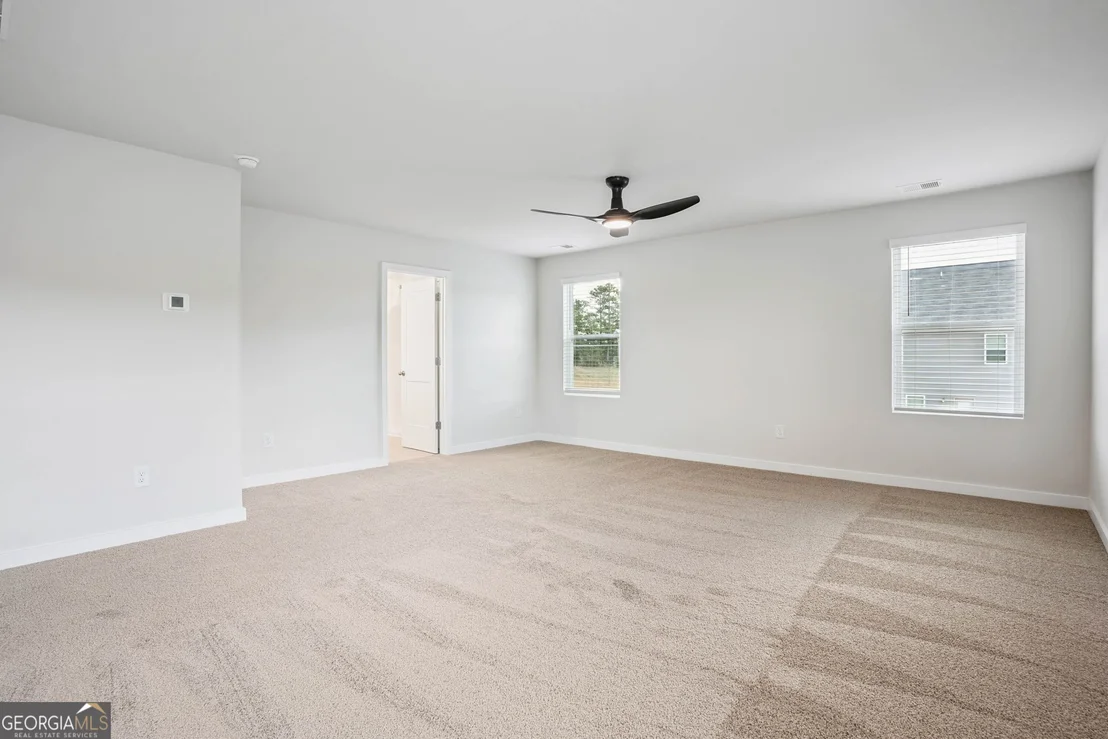 Photo of 470 ORWELL Drive