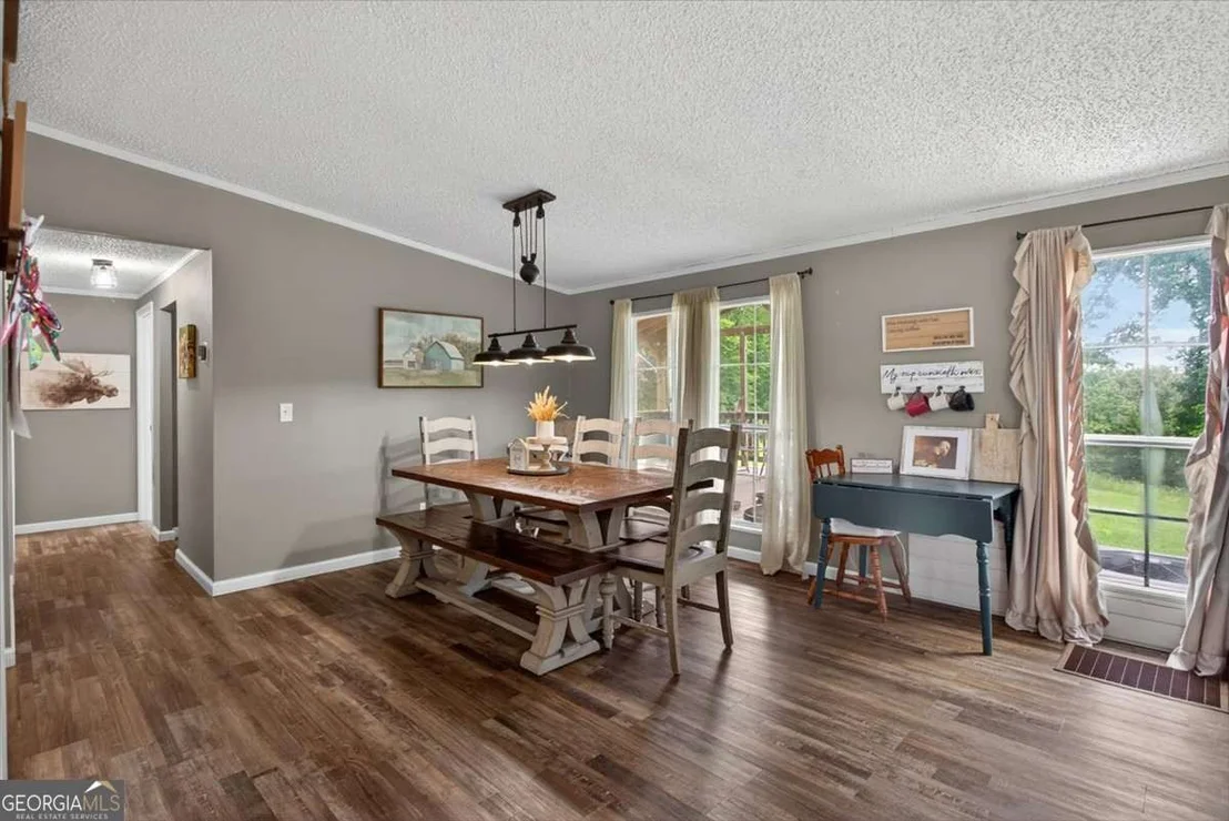 Photo of 930 Dry Pond Lane