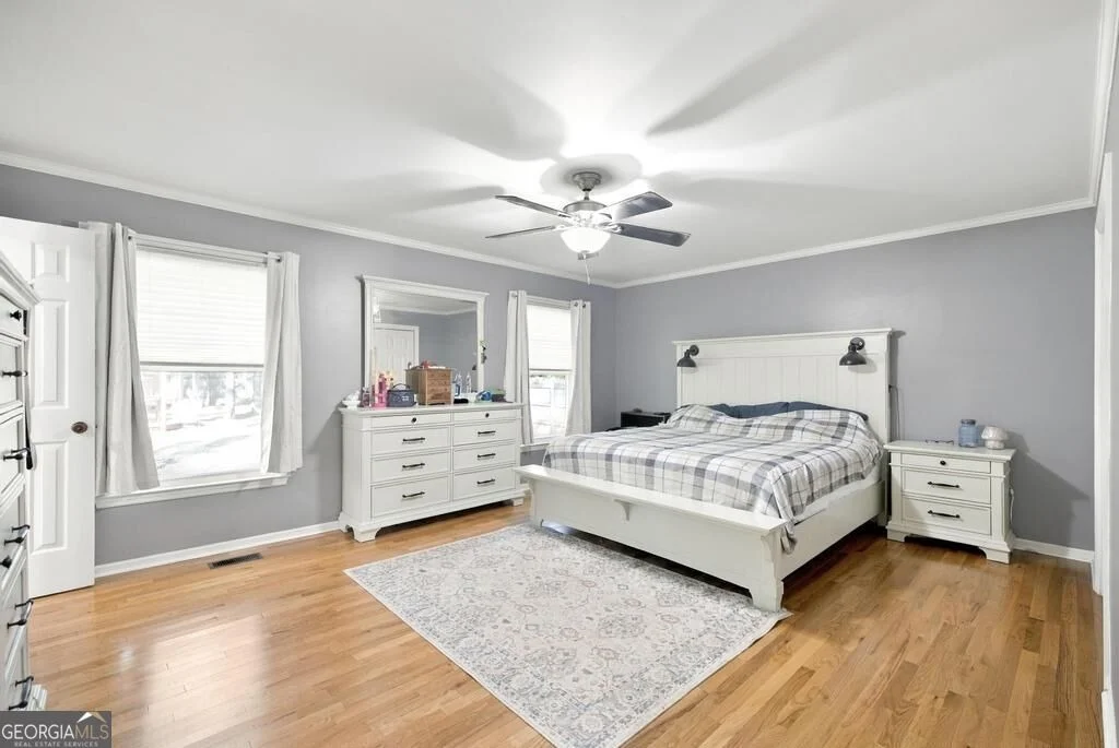 Photo of 396 Luton Pl