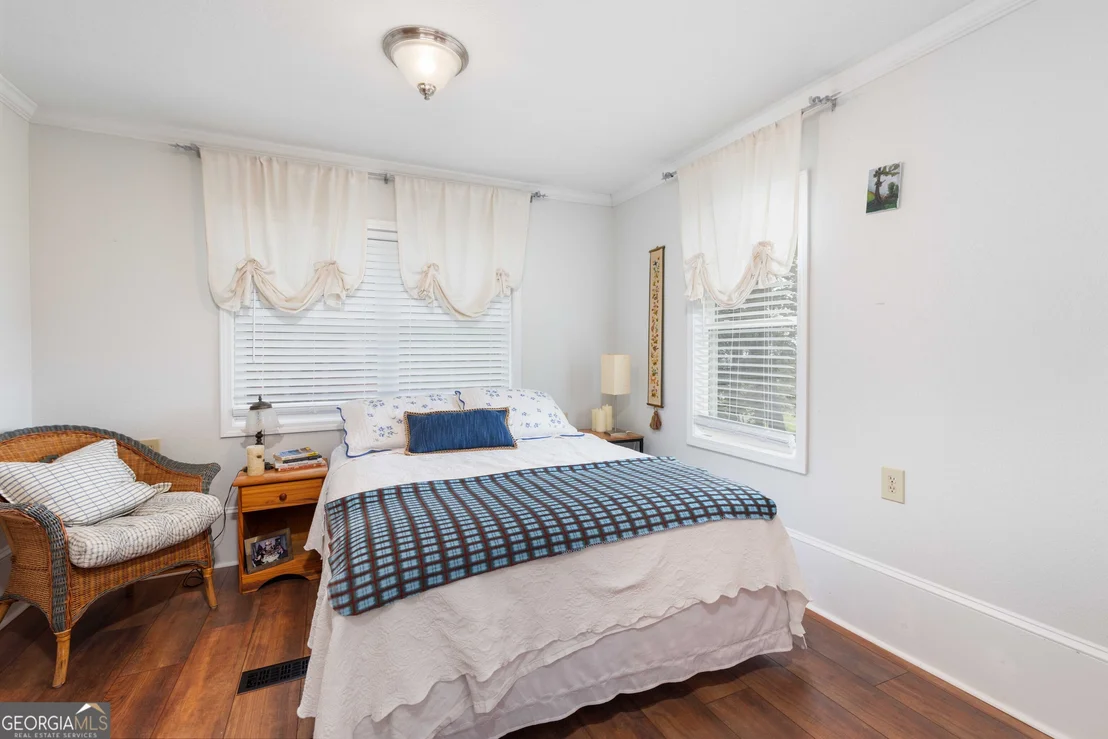 Photo of GP1165 LEE ROAD 324