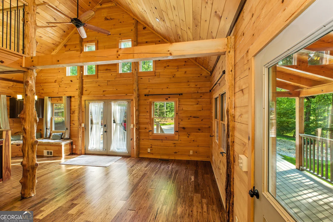 Photo of 4947 Weaver Road