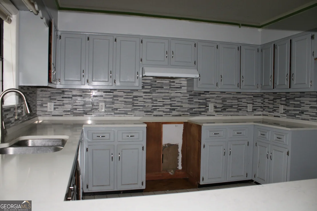 Photo of 338 Lakeview Drive
