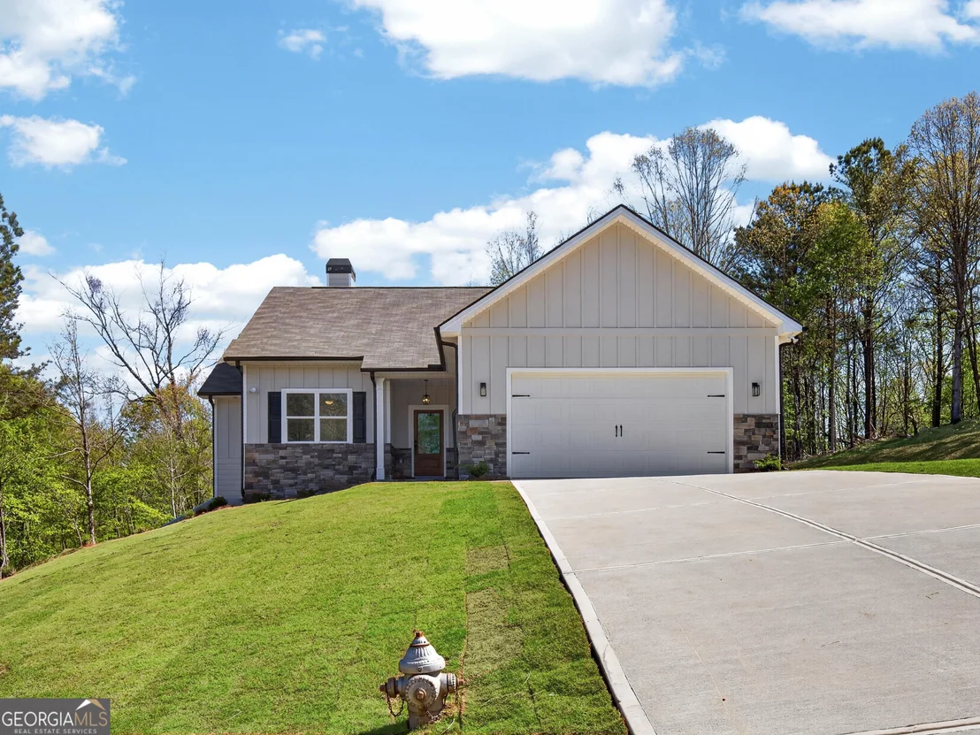 Photo of 209 Wisteria Lane