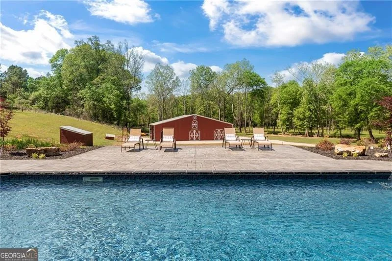Photo of 175 Tom Jones Road