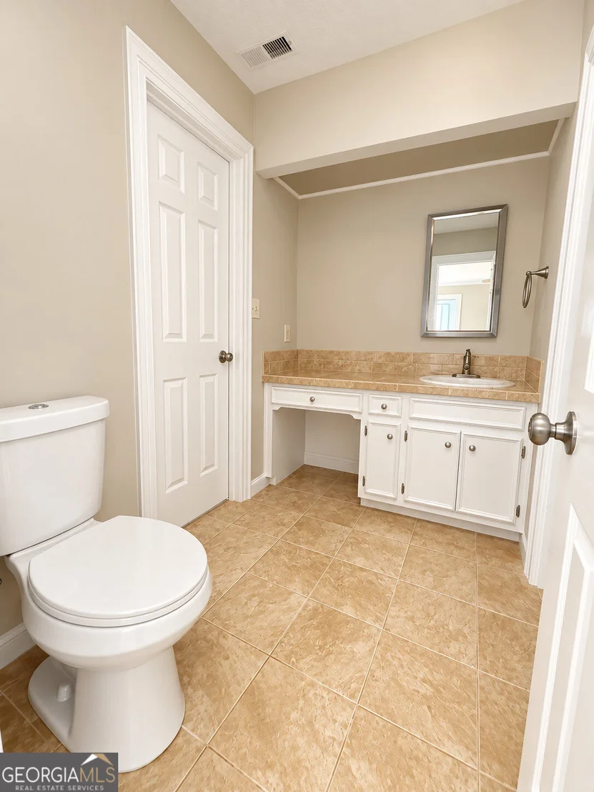 Photo of 6 Conifer Square