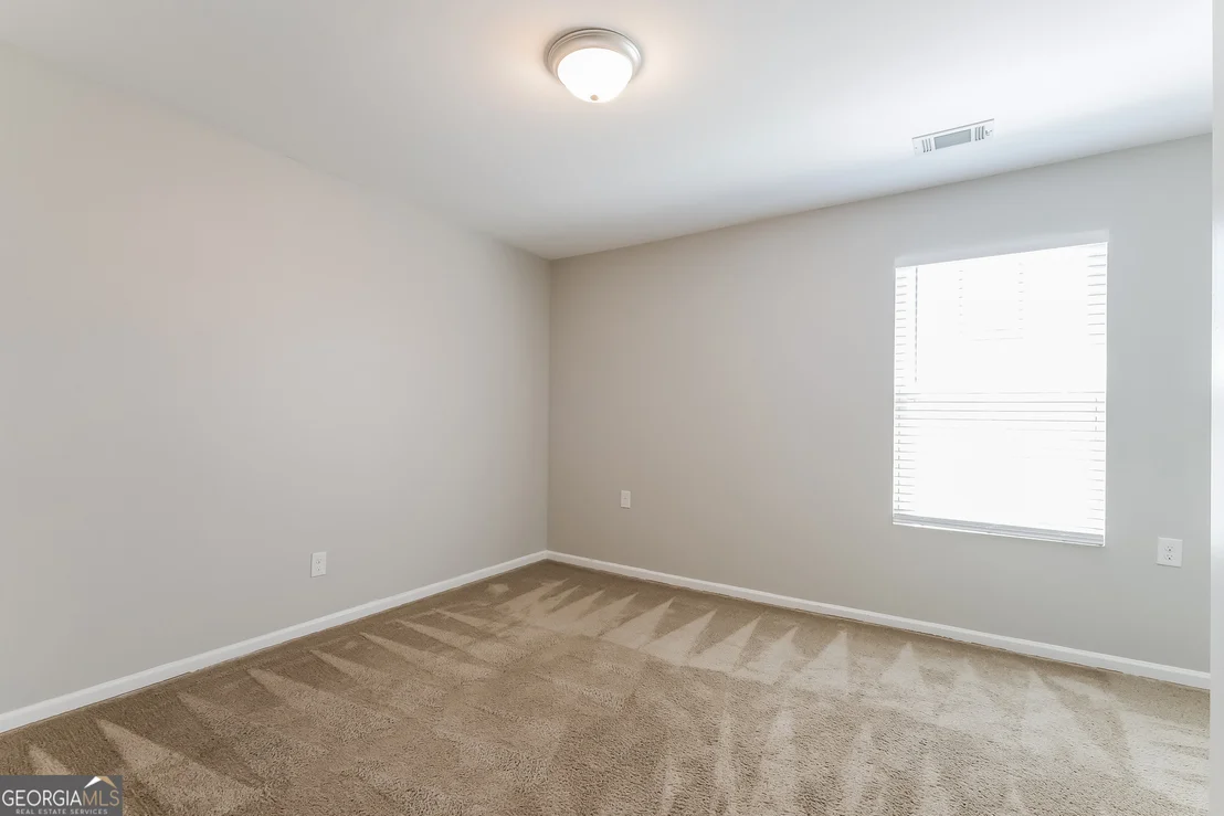 Photo of 100 Dalgety Crossing