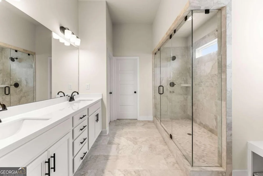 Photo of 5366 Windridge Parkway