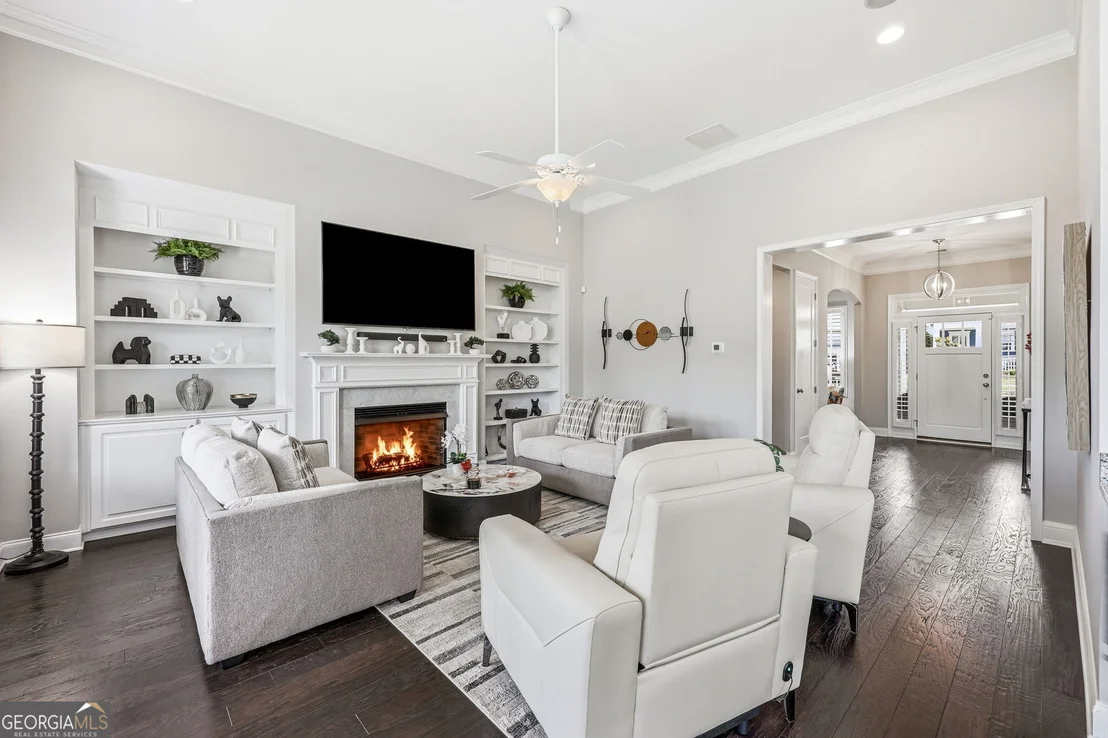 Photo of 6325 Cedar Springs Lane