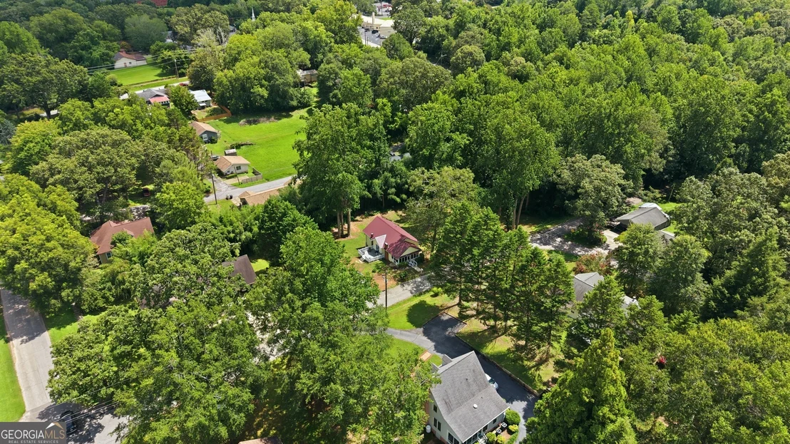 Photo of 407 Cedar Avenue
