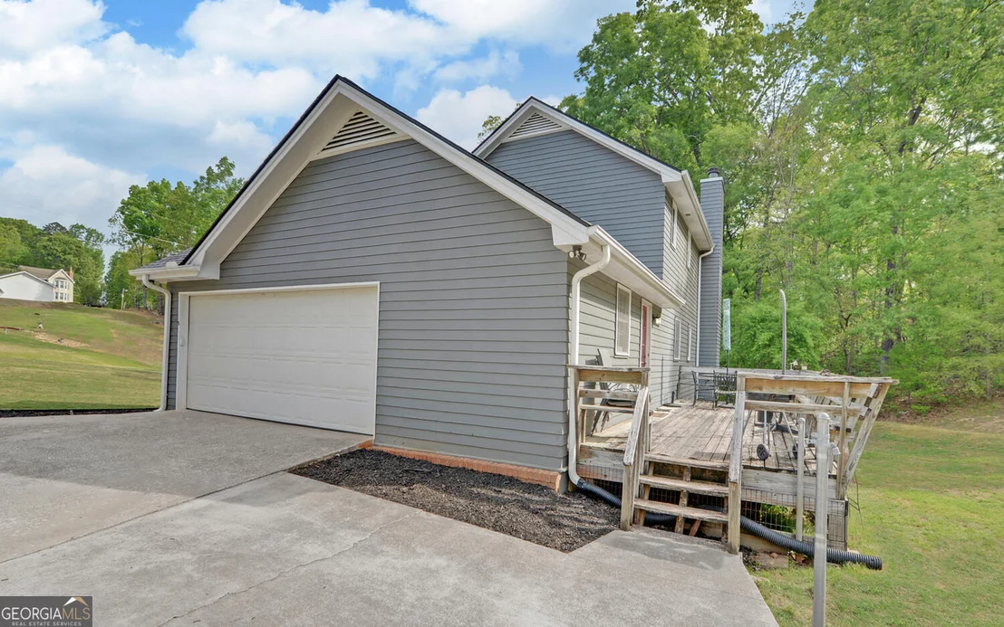 Photo of 62 Crawford Manor Drive