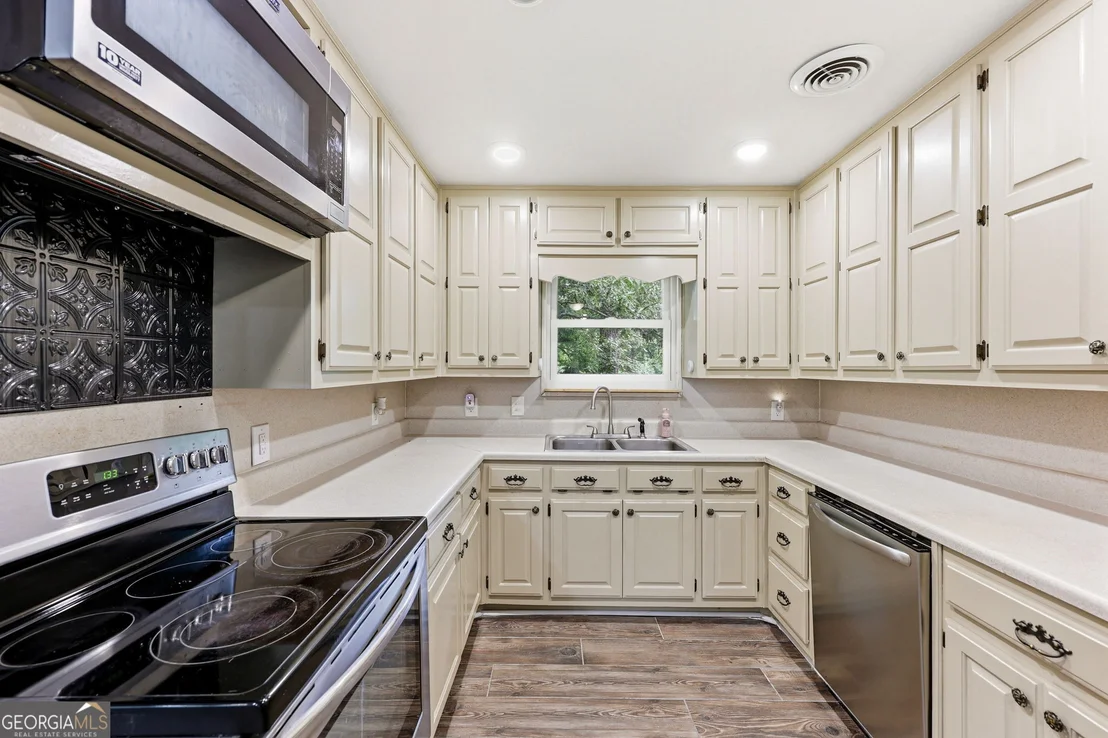 Photo of 3334 Little Circle