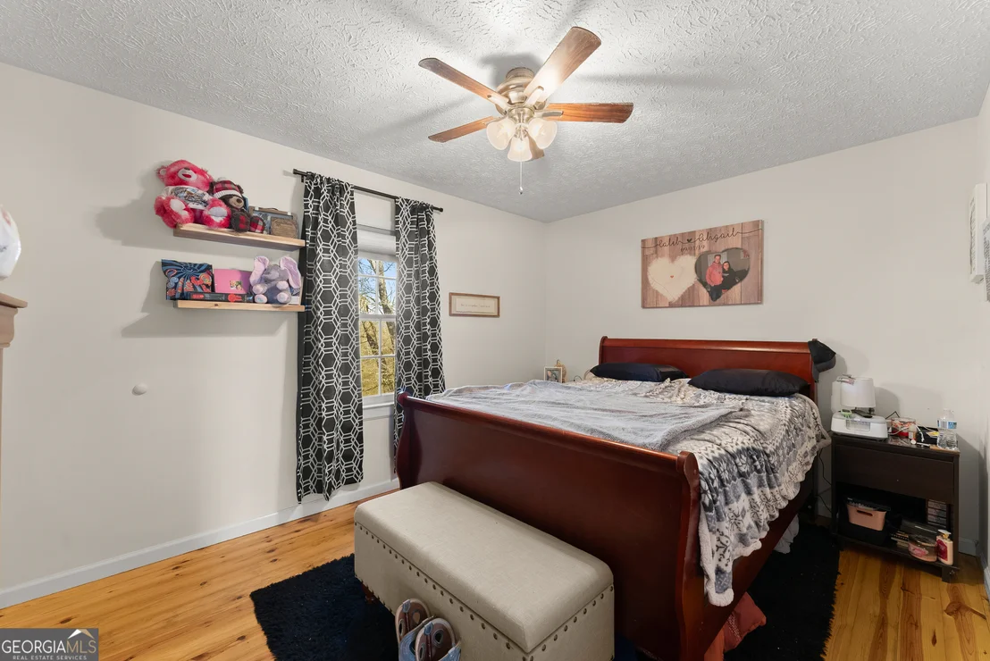 Photo of 431 Clover Leaf Road