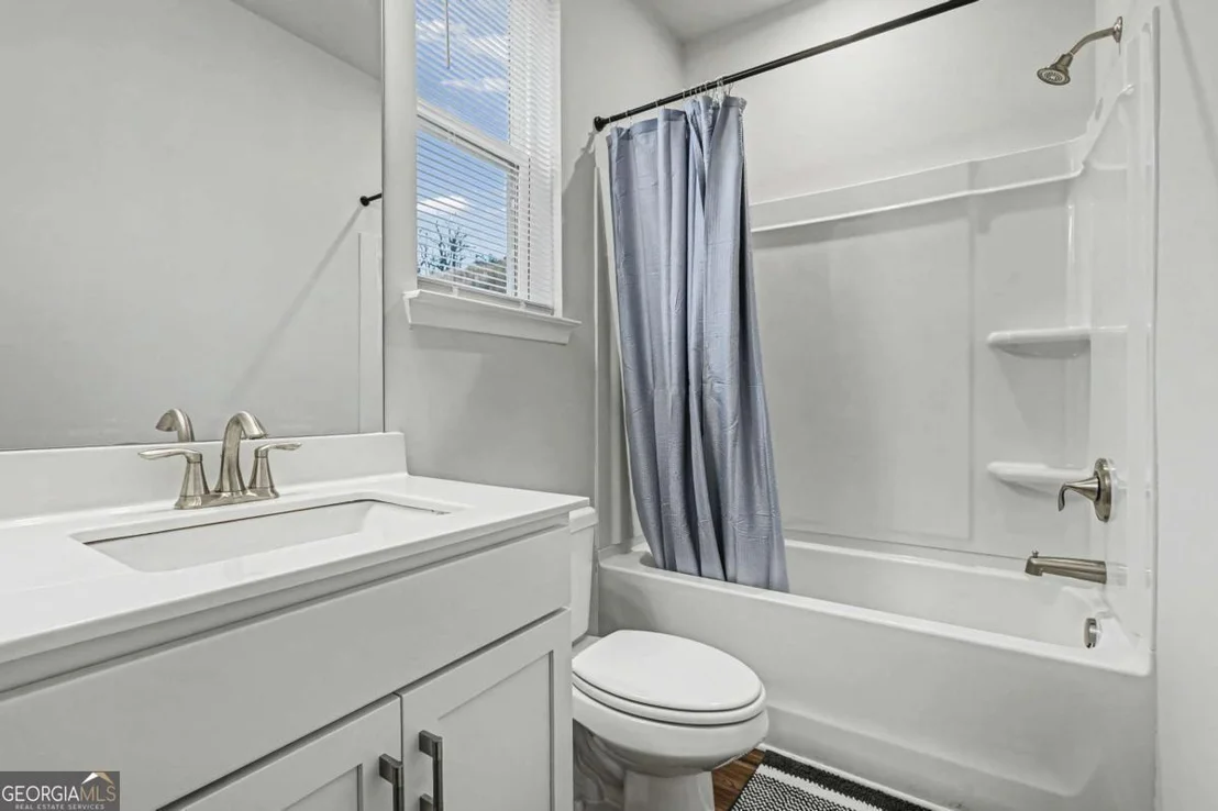 Photo of 33 Brookside Way NW