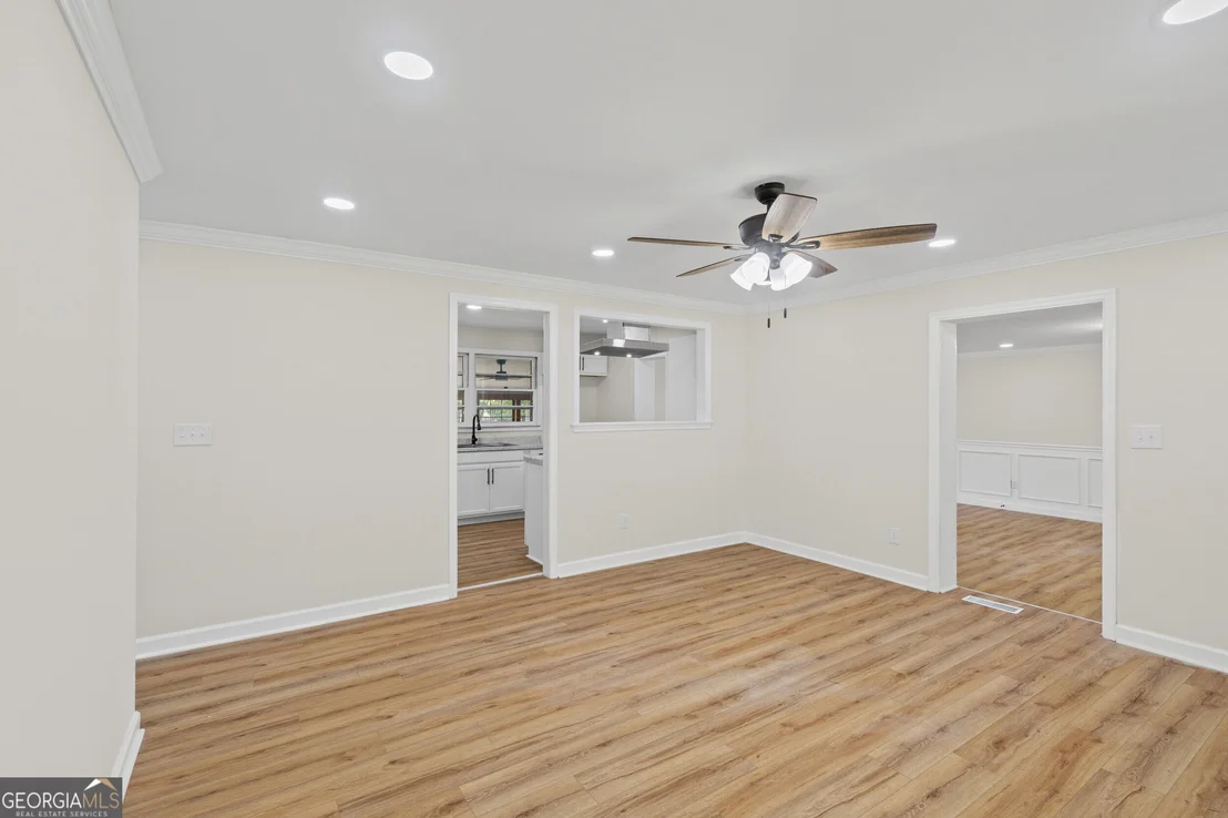 Photo of 2154 Silverdale Road