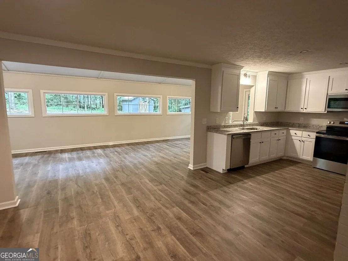 Photo of 290 Booth Road